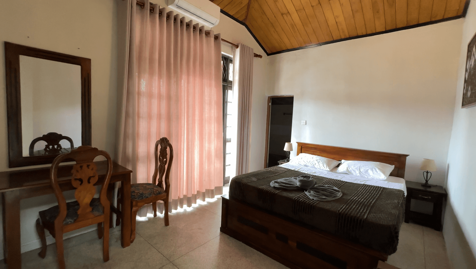 Villa I Hotel Rooms